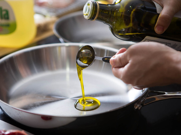 Picture of Olive Oil 